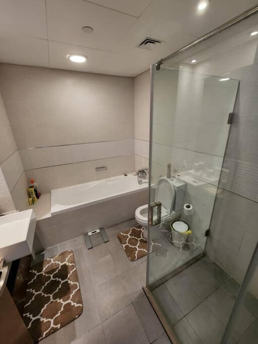 アブダビCozy 1Br In Iconic Towerアパートメント エクステリア 写真
